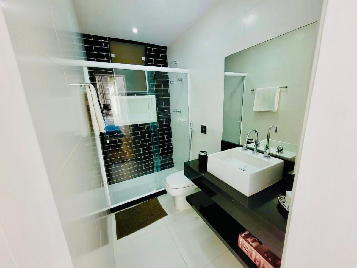 Jumpinbed - Edificio Guarau - Sala e quarto a 150 metros da praia de Copacabana Apartamento